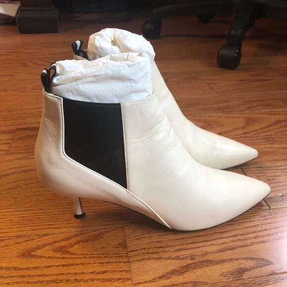 BALLY ALANNA Leather Ankle Boots in Bone White Women’s Size 8 - Picture 4 of 12